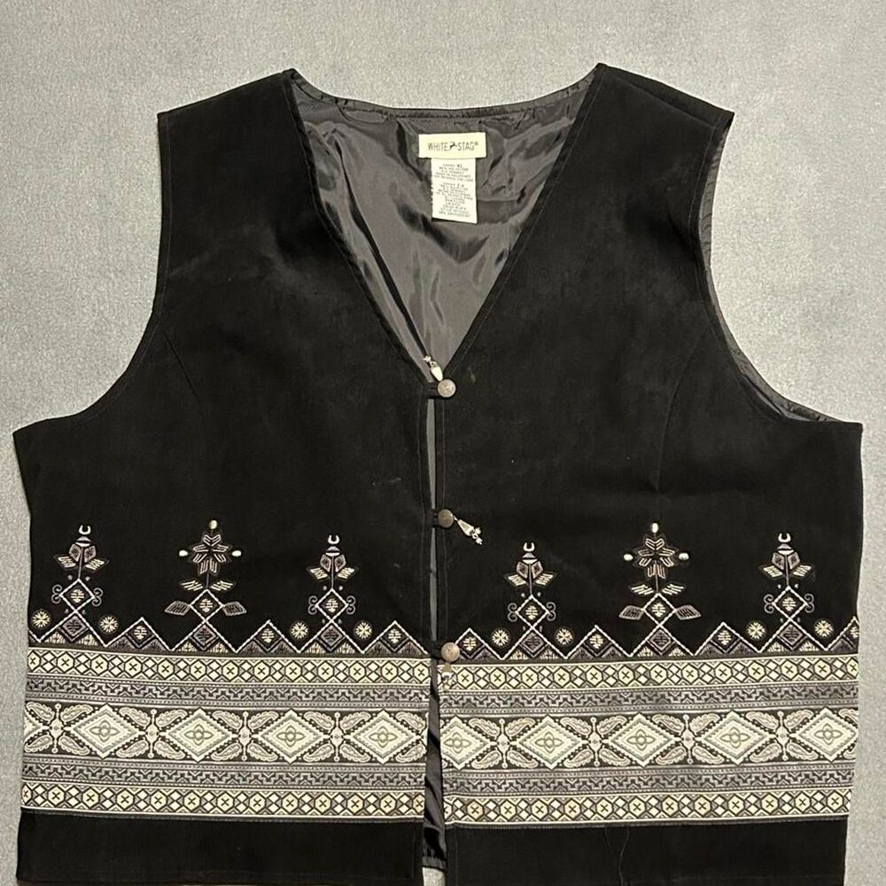 White-stag Women's Black Gilet